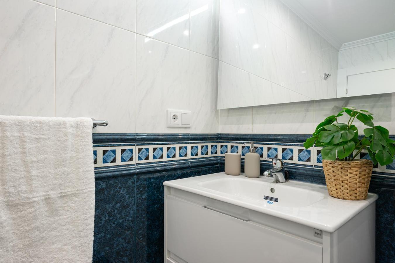 Apartamento Tres Mares Gijón Dış mekan fotoğraf