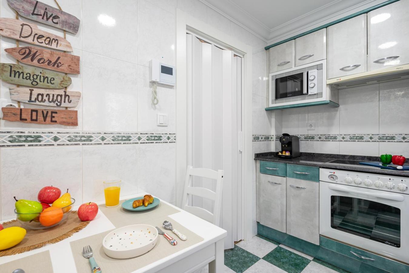 Apartamento Tres Mares Gijón Dış mekan fotoğraf